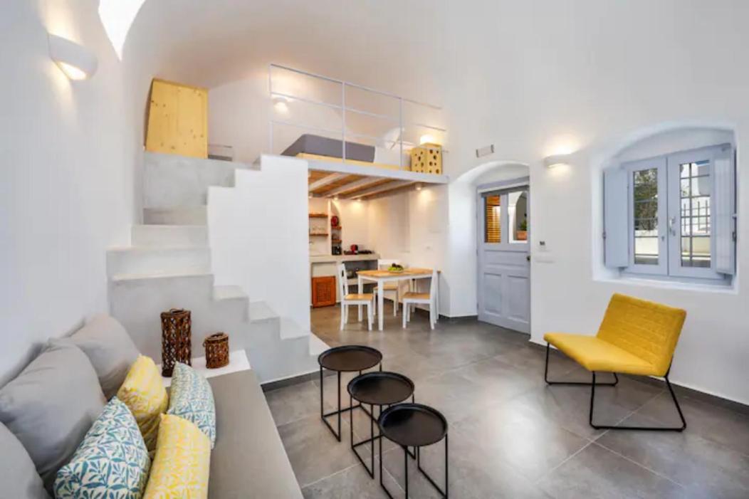 Petit Village ثيرا المظهر الخارجي الصورة